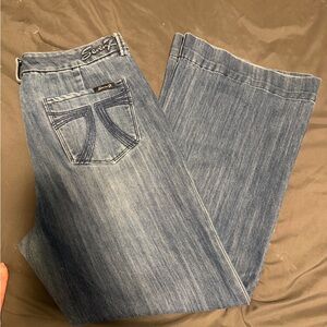 Seven7 Women's Light Blue Bootcut Jeans with Embroidered Waist